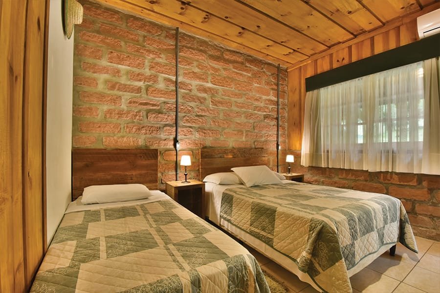 Apartamento para 4 pessoas no interior de Gramado